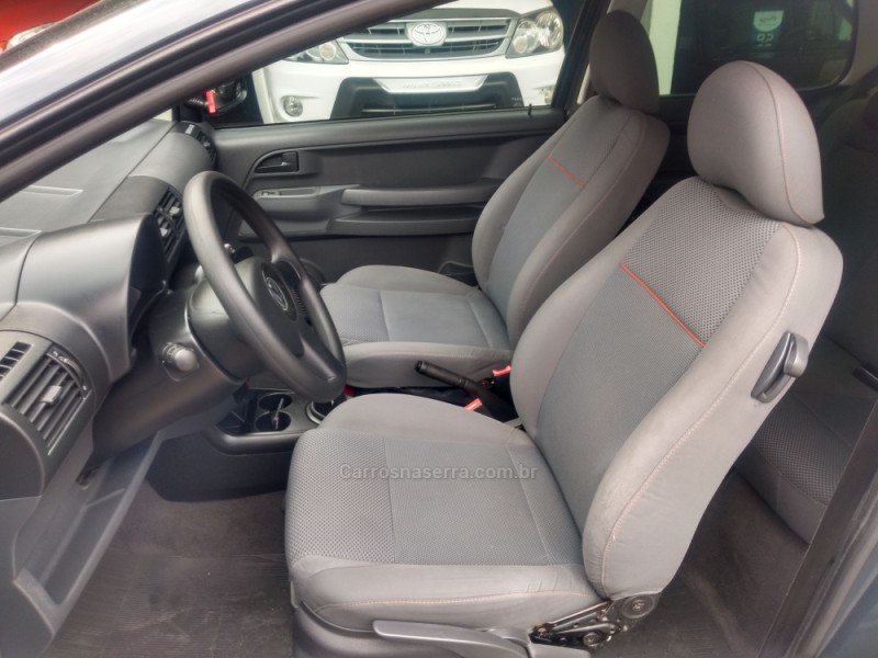 FOX 1.0 MI 8V FLEX 2P MANUAL - 2010 - FARROUPILHA