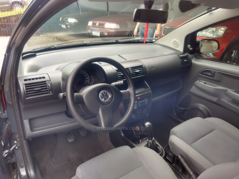 FOX 1.0 MI 8V FLEX 2P MANUAL - 2010 - FARROUPILHA