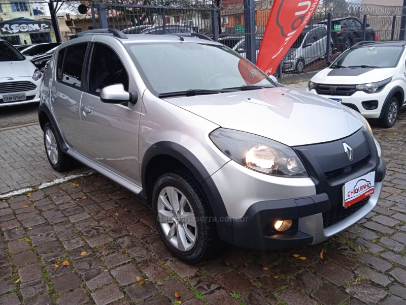 SANDERO 1.6 STEPWAY 16V FLEX 4P AUTOMÁTICO - 2013 - CAXIAS DO SUL