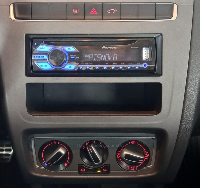 CROSSFOX 1.6 MI FLEX 8V 4P MANUAL - 2014 - CAXIAS DO SUL