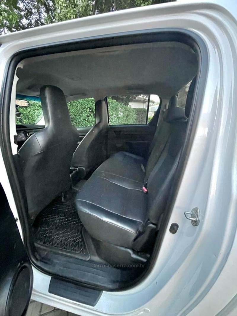 HILUX 2.8 4X4 CD 8V DIESEL 4P MANUAL - 2019 - ROLANTE