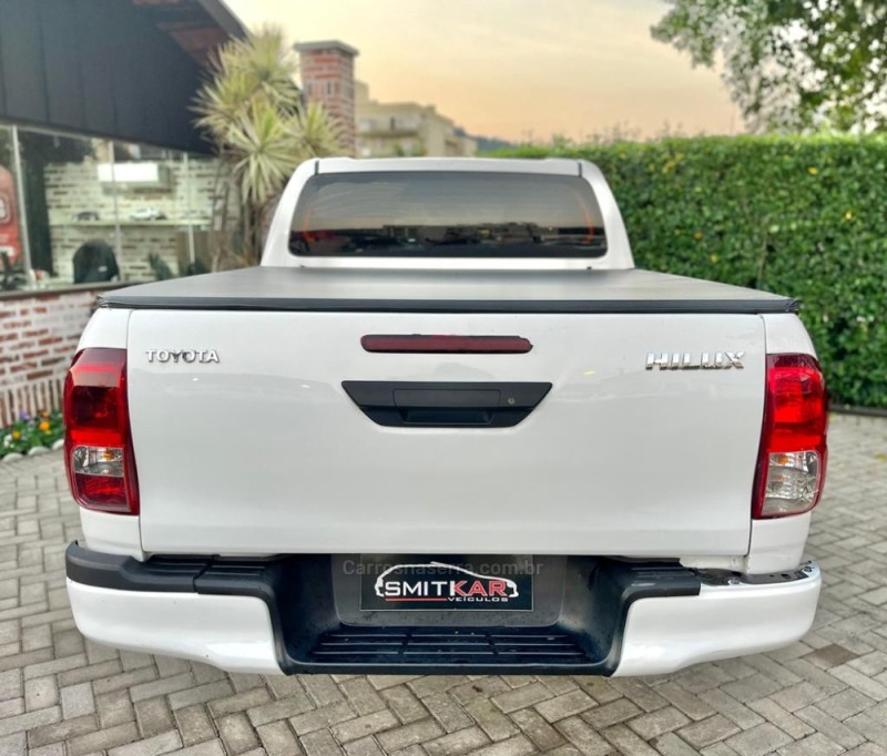 HILUX 2.8 4X4 CD 8V DIESEL 4P MANUAL - 2019 - ROLANTE