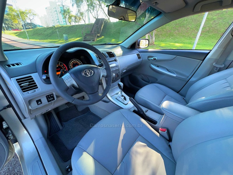 COROLLA 2.0 XEI 16V FLEX 4P AUTOMÁTICO - 2012 - PASSO FUNDO