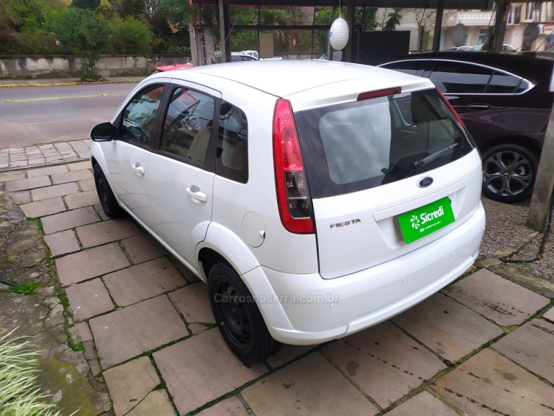 FIESTA 1.0 SE 8V FLEX 4P MANUAL - 2014 - BENTO GONçALVES