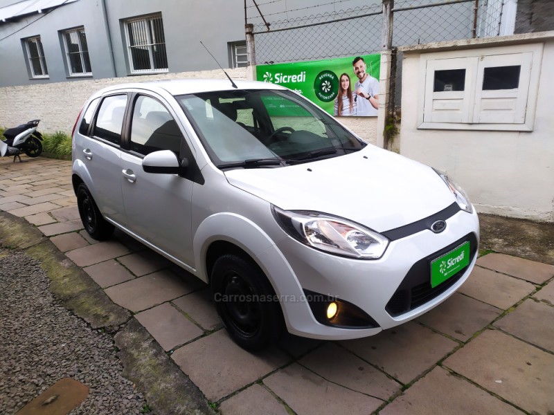 FIESTA 1.0 SE 8V FLEX 4P MANUAL - 2014 - BENTO GONçALVES