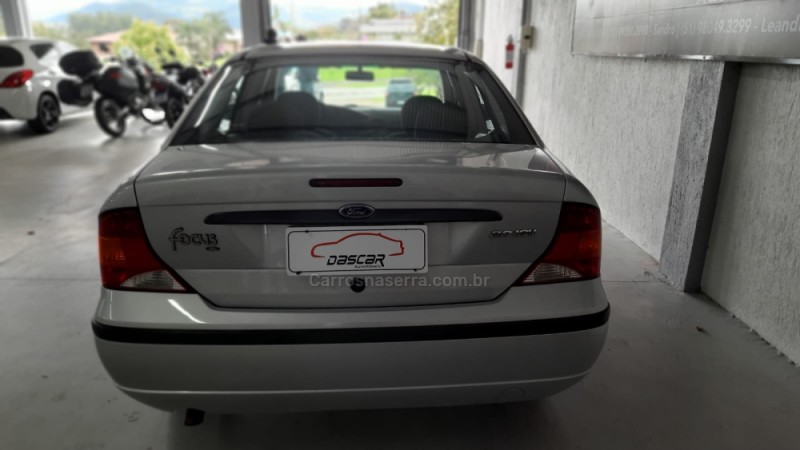 FOCUS 2.0 FC 16V GASOLINA 4P MANUAL - 2008 - BOM PRINCíPIO
