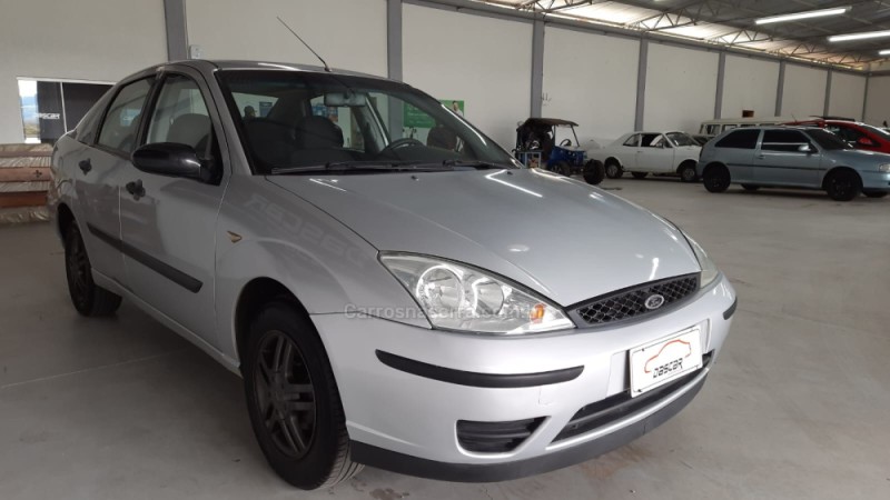 FOCUS 2.0 FC 16V GASOLINA 4P MANUAL - 2008 - BOM PRINCíPIO