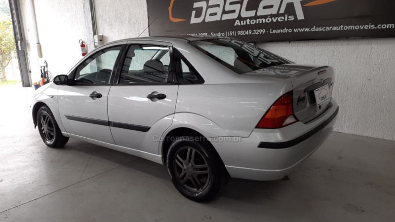 FOCUS 2.0 FC 16V GASOLINA 4P MANUAL - 2008 - BOM PRINCíPIO