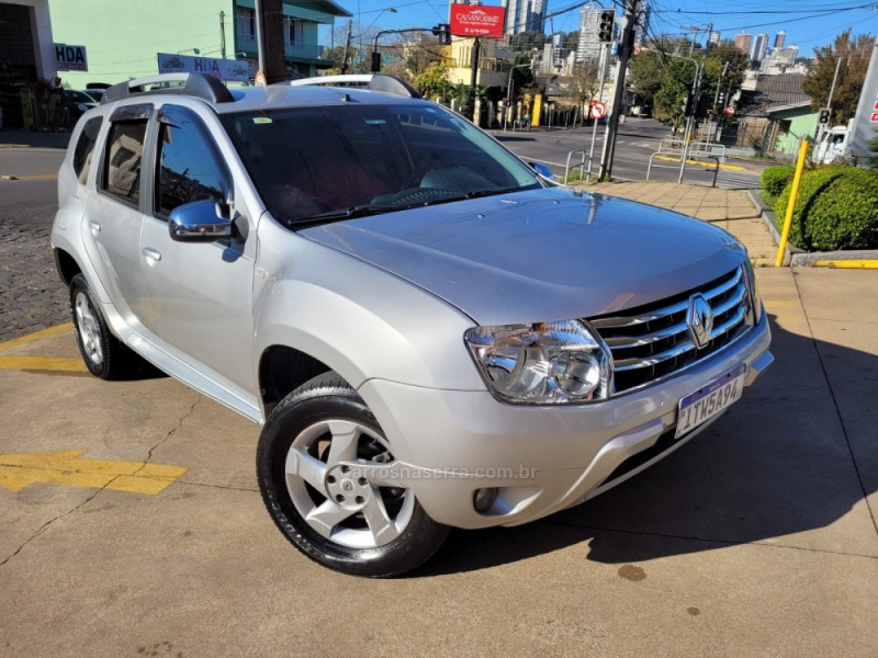 DUSTER 1.6 DYNAMIQUE 4X2 16V FLEX 4P MANUAL - 2013 - CAXIAS DO SUL