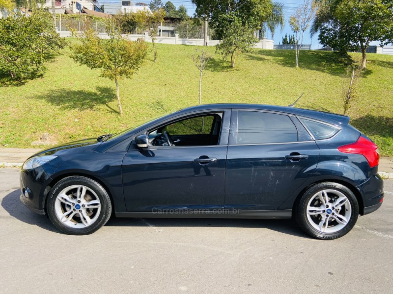 FOCUS 2.0 SE PLUS FASTBACK 16V FLEX 4P AUTOMÁTICO - 2015 - BENTO GONçALVES