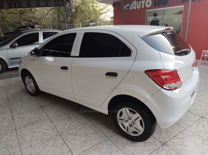 ONIX 1.0 LT PLUS 8V FLEX 4P MANUAL - 2016 - CAXIAS DO SUL