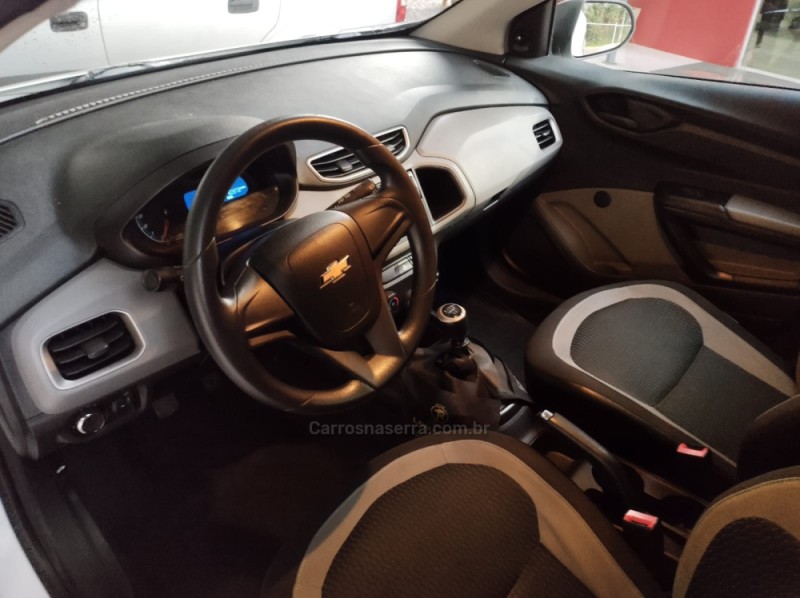 ONIX 1.0 LT PLUS 8V FLEX 4P MANUAL - 2016 - CAXIAS DO SUL