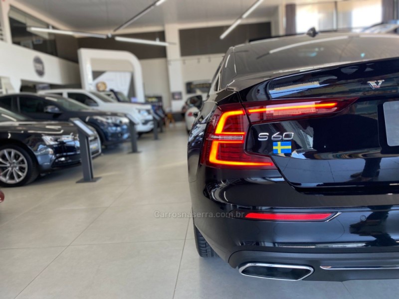 S60 2.0 T5 INSCRIPTION 16V TURBO GASOLINA 4P AUTOMÁTICO - 2020 - LAGOA VERMELHA
