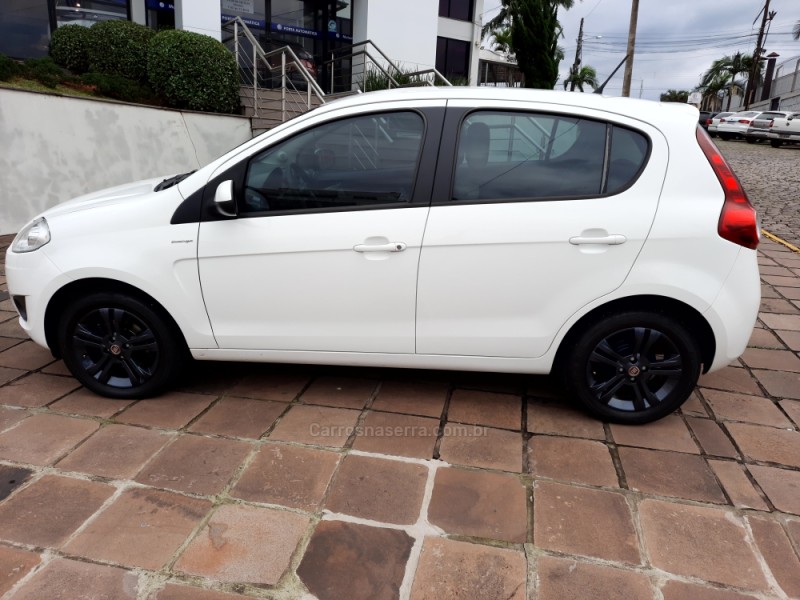 palio 1.6 mpi essence 16v flex 4p automatizado 2015 lajeado