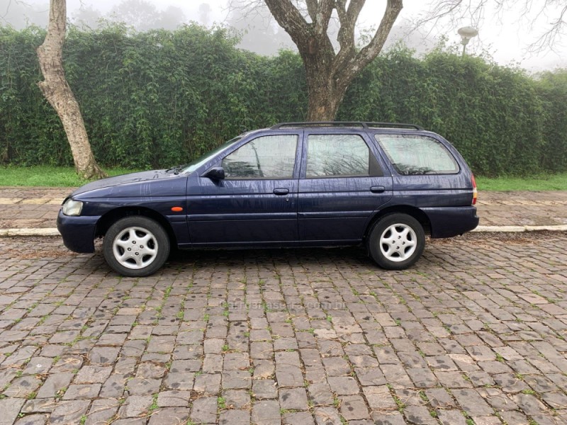 ESCORT 1.8 I GL 16V GASOLINA 4P MANUAL - 1998 - FARROUPILHA