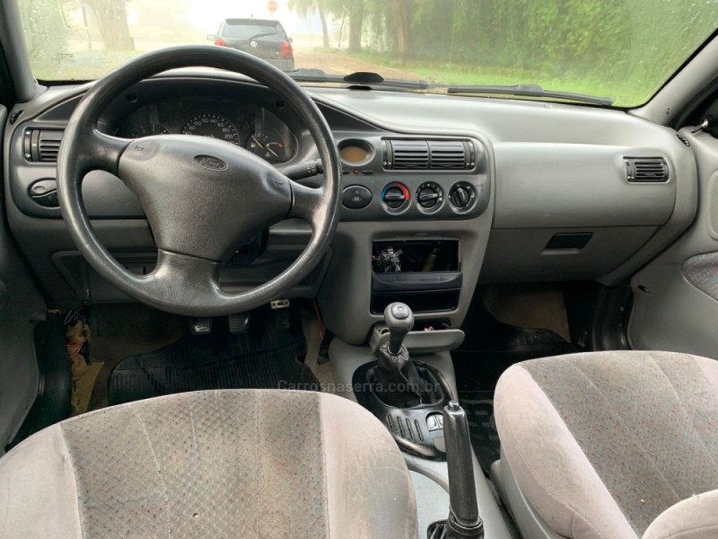 ESCORT 1.8 I GL 16V GASOLINA 4P MANUAL - 1998 - FARROUPILHA
