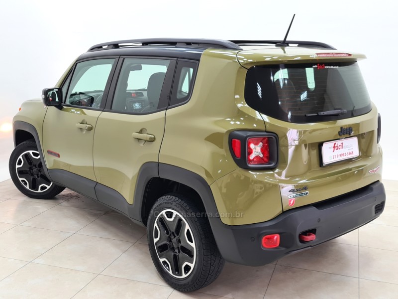 RENEGADE 2.0 16V TURBO DIESEL TRAILHAWK 4P 4X4 AUTOMÁTICO - 2016 - SANTA CRUZ DO SUL