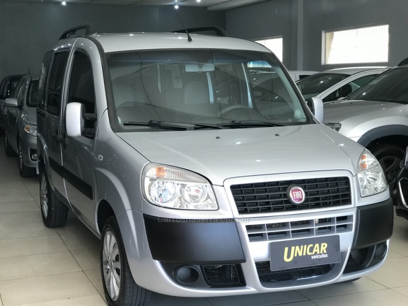 DOBLÓ 1.8 MPI ESSENCE 16V FLEX 7P MANUAL - 2015 - PASSO FUNDO