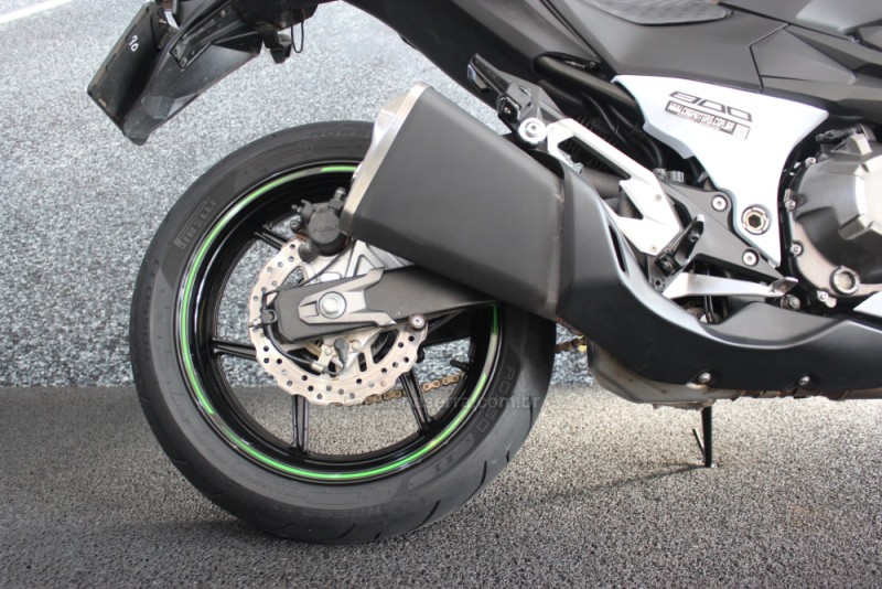 Z800 ABS - 2016 - LAJEADO