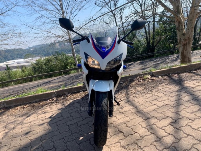 CBR 500R  - 2014 - DOIS IRMãOS