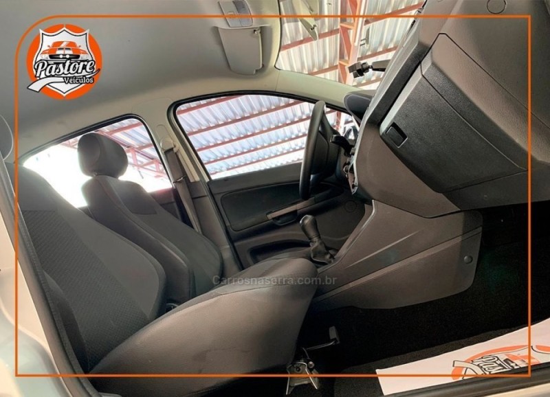 GOL 1.0 12V MPI TOTALFLEX 4P MANUAL - 2021 - VACARIA