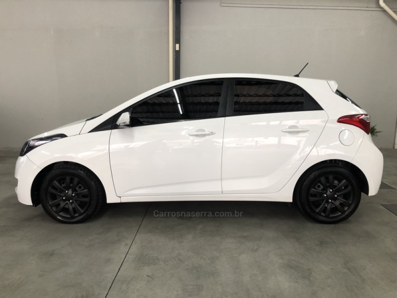 HB20 1.0 COMFORT 12V FLEX 4P MANUAL - 2016 - CAXIAS DO SUL