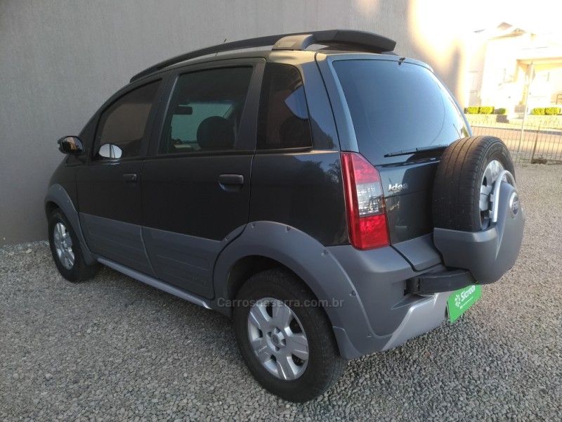 IDEA 1.8 MPI ADVENTURE 8V FLEX 4P MANUAL - 2008 - FLORES DA CUNHA