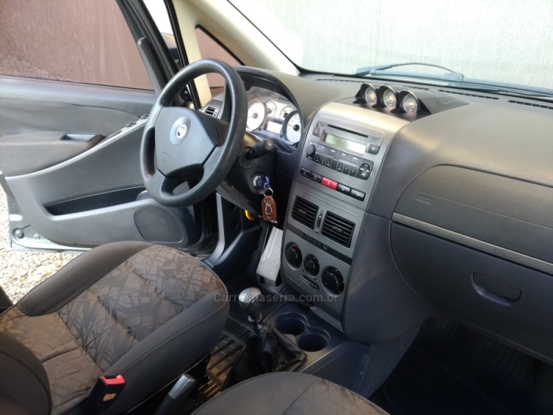 IDEA 1.8 MPI ADVENTURE 8V FLEX 4P MANUAL - 2008 - FLORES DA CUNHA