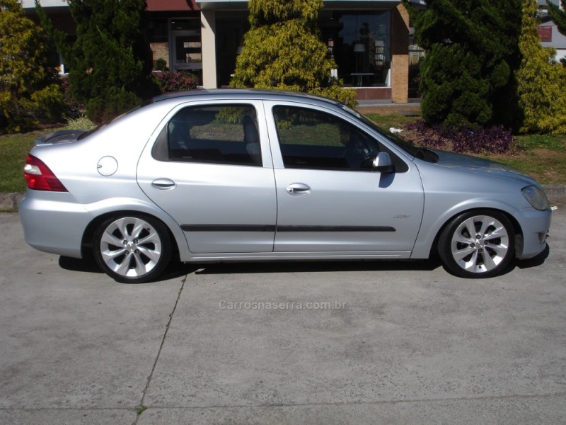PRISMA 1.4 MPFI JOY 8V FLEX 4P MANUAL - 2009 - CAXIAS DO SUL