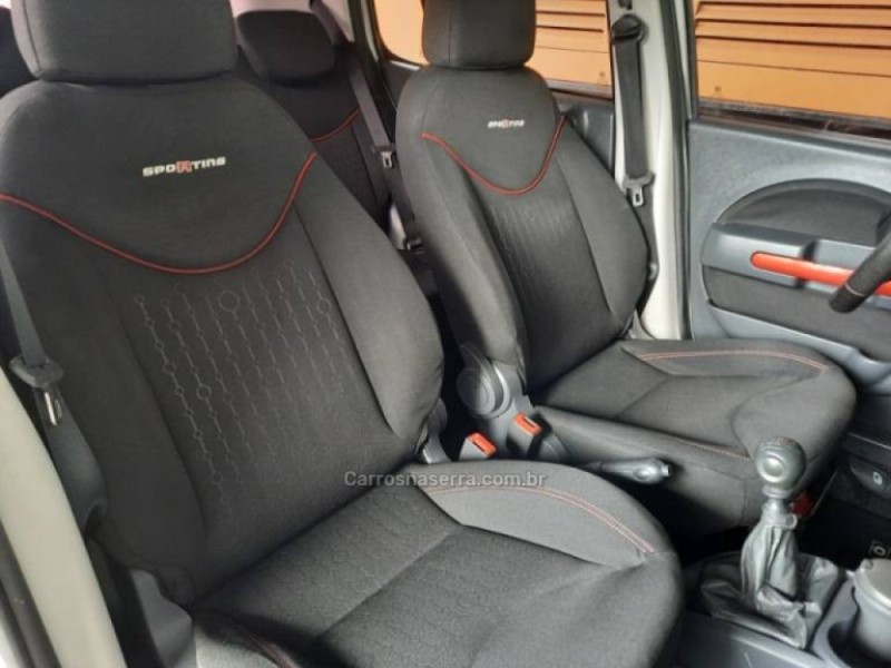 UNO 1.4 EVO SPORTING 8V FLEX 2P MANUAL - 2011 - CAXIAS DO SUL