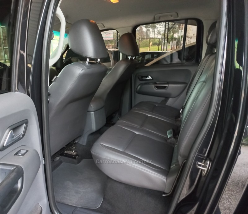 AMAROK 2.0 HIGHLINE 4X4 CD 16V TURBO INTERCOOLER DIESEL 4P AUTOMÁTICO - 2016 - CAXIAS DO SUL