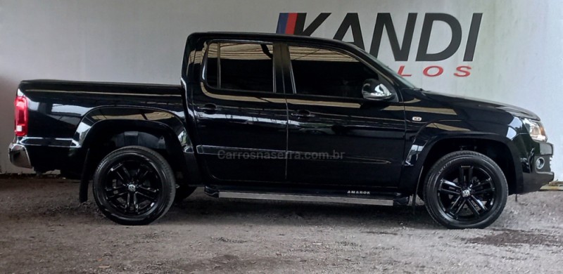 AMAROK 2.0 HIGHLINE 4X4 CD 16V TURBO INTERCOOLER DIESEL 4P AUTOMÁTICO - 2016 - CAXIAS DO SUL