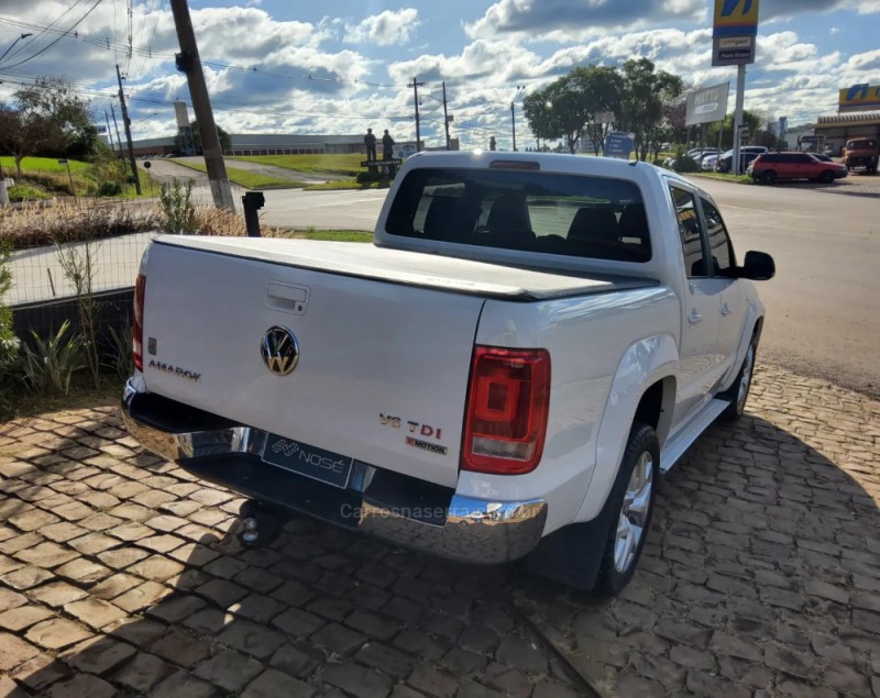 AMAROK 3.0 V6 TDI HIGHLINE CD DIESEL 4MOTION AUTOMÁTICO - 2018 - NãO-ME-TOQUE