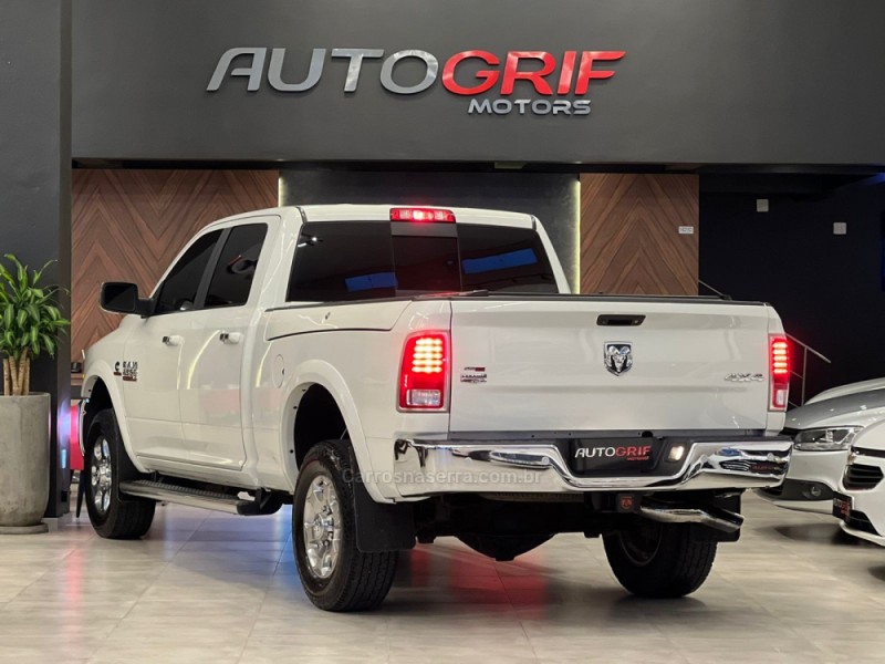RAM 6.7 2500 LARAMIE 4X4 CD I6 TURBO DIESEL 4P AUTOMÁTICO - 2018 - CAMPO BOM