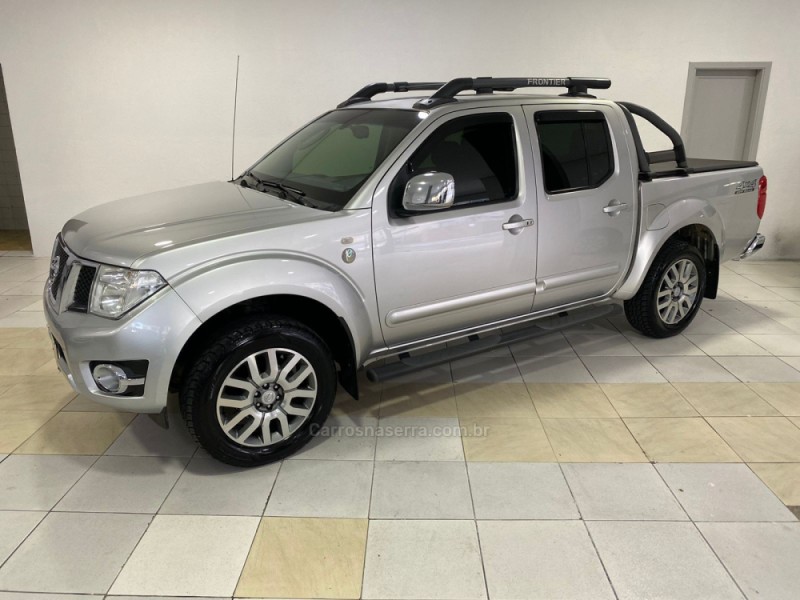 FRONTIER 2.5 SL 4X4 CD TURBO ELETRONIC DIESEL 4P AUTOMÁTICO