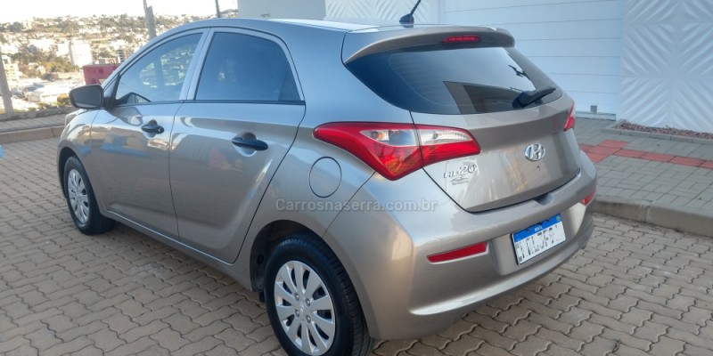 HB20 1.0 COMFORT PLUS 12V FLEX 4P MANUAL - 2016 - SãO MARCOS