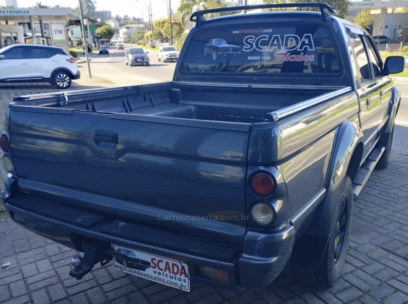 L200 2.4 GLS SPORT 4X4 CD 16V TURBO DIESEL 4P AUTOMÁTICO - 2005 - CAXIAS DO SUL
