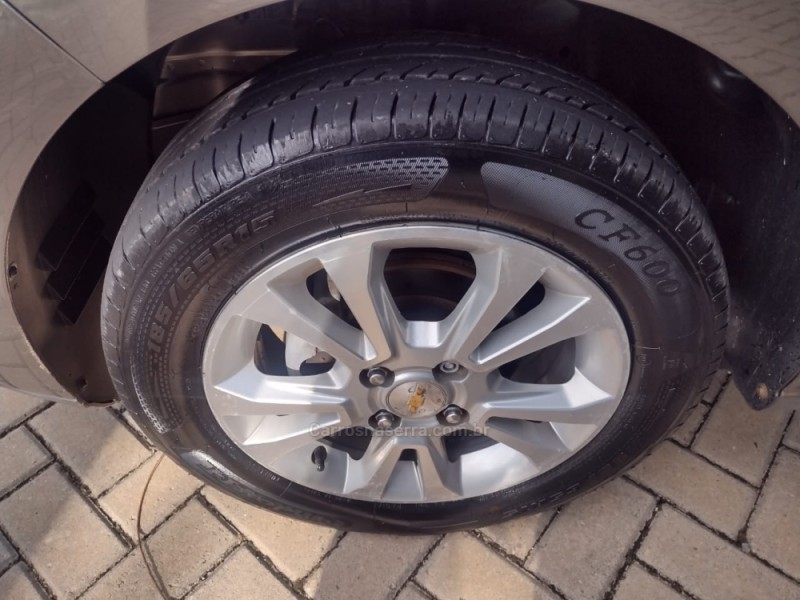 PRISMA 1.4 MPFI LTZ 8V FLEX 4P MANUAL - 2013 - CANELA