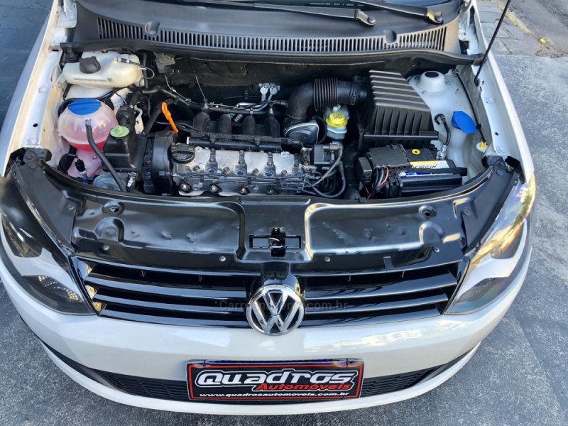 FOX 1.6 MI ITREND 8V FLEX 4P MANUAL - 2013 - CAXIAS DO SUL