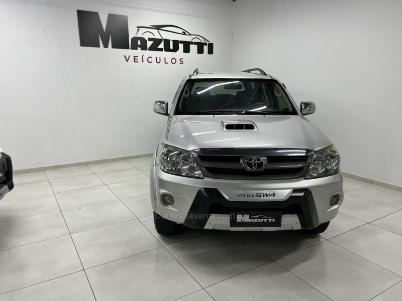 HILUX SW4 3.0 SRV 4X4 CD 16V TURBO INTERCOOLER DIESEL 4P AUTOMÁTICO - 2007 - BENTO GONçALVES