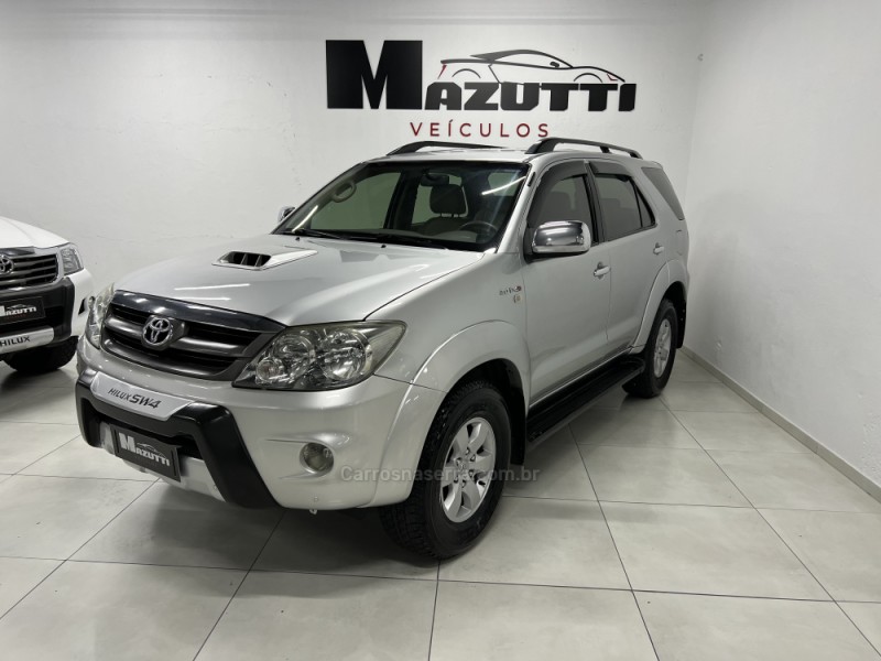 HILUX SW4 3.0 SRV 4X4 CD 16V TURBO INTERCOOLER DIESEL 4P AUTOMÁTICO