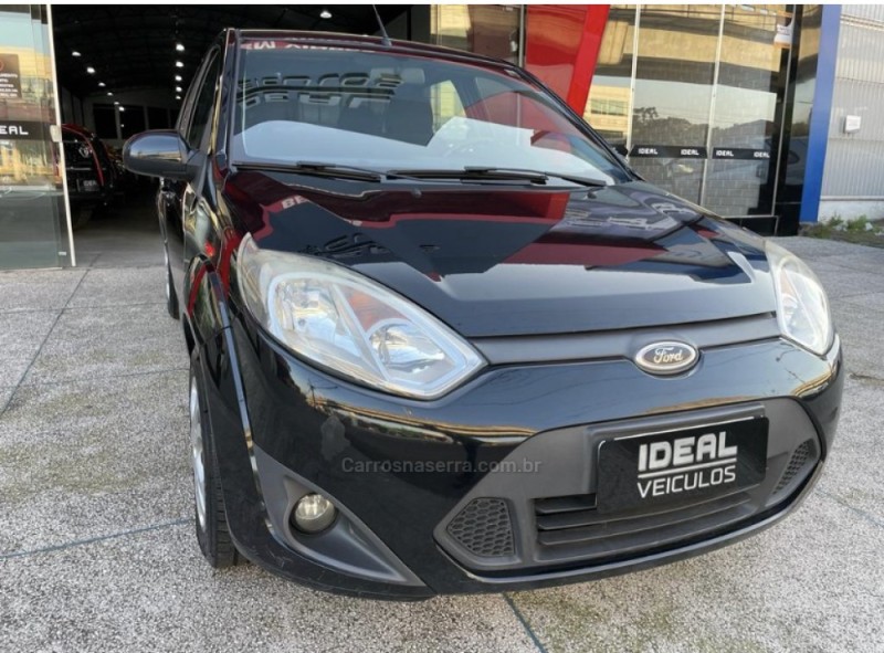 FIESTA 1.6 MPI SEDAN 8V FLEX 4P MANUAL - 2014 - NOVO HAMBURGO