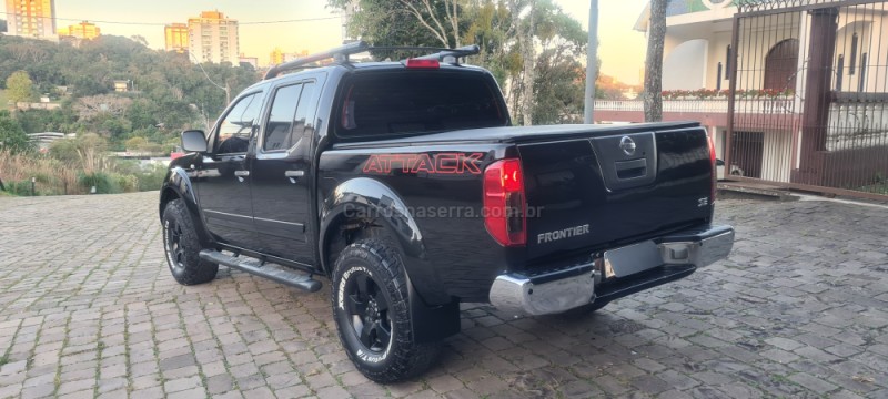 FRONTIER 2.5 SE ATTACK 4X4 CD TURBO ELETRONIC DIESEL 4P MANUAL - 2013 - CAXIAS DO SUL