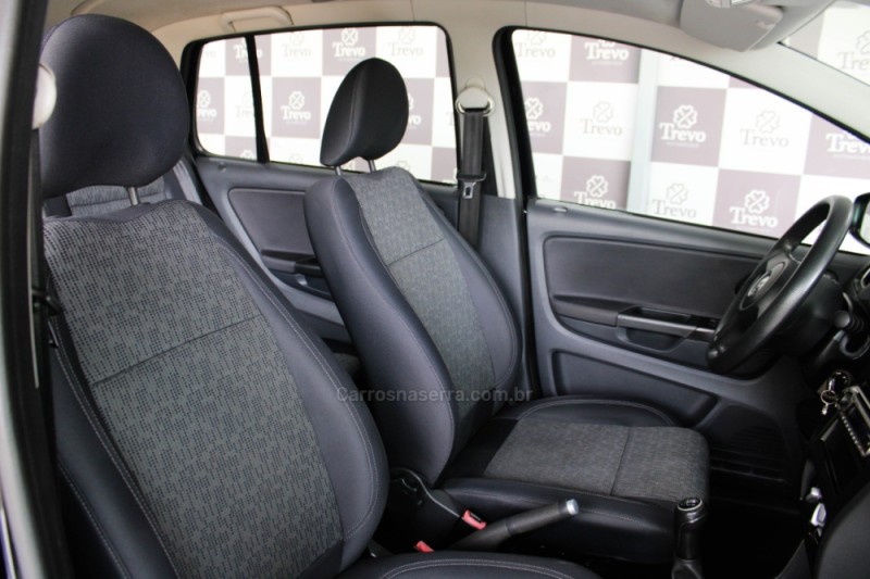 FOX 1.0 MI 8V FLEX 4P MANUAL - 2013 - TAQUARA