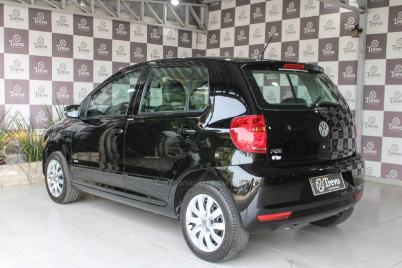 FOX 1.0 MI 8V FLEX 4P MANUAL - 2013 - TAQUARA