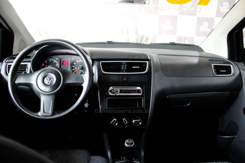 FOX 1.0 MI 8V FLEX 4P MANUAL - 2013 - TAQUARA
