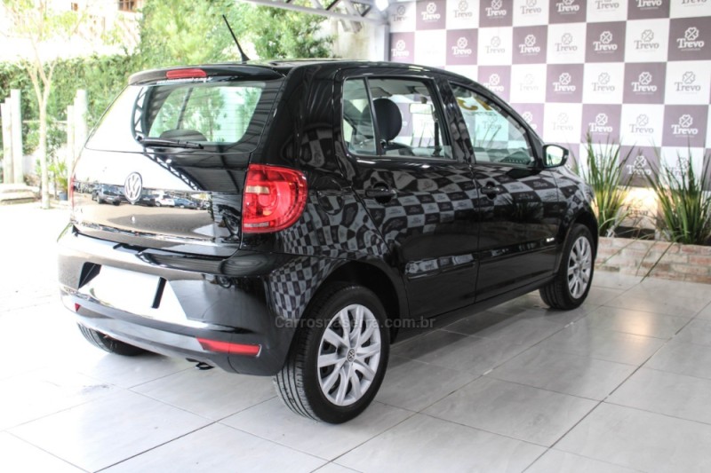 FOX 1.0 MI 8V FLEX 4P MANUAL - 2013 - TAQUARA