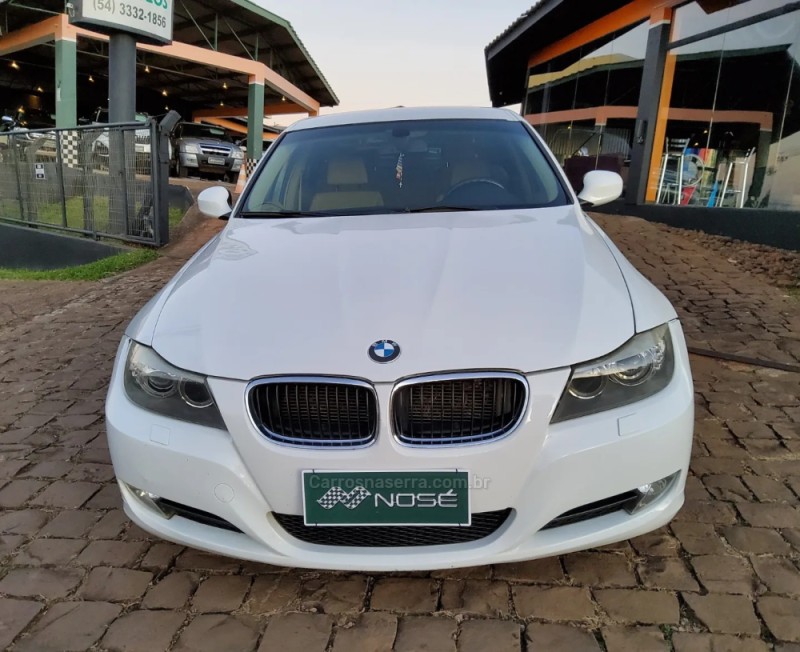 320I 2.0 16V GASOLINA 4P AUTOMÁTICO - 2011 - NãO-ME-TOQUE