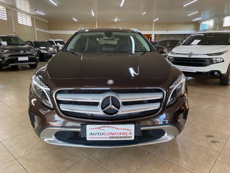 GLA 200 1.6 CGI ADVANCE 16V TURBO FLEX 4P AUTOMÁTICO - 2017 - CAPELA DE SANTANA