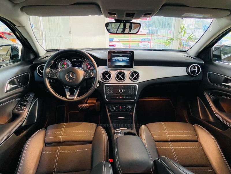 GLA 200 1.6 CGI ADVANCE 16V TURBO FLEX 4P AUTOMÁTICO - 2017 - CAPELA DE SANTANA